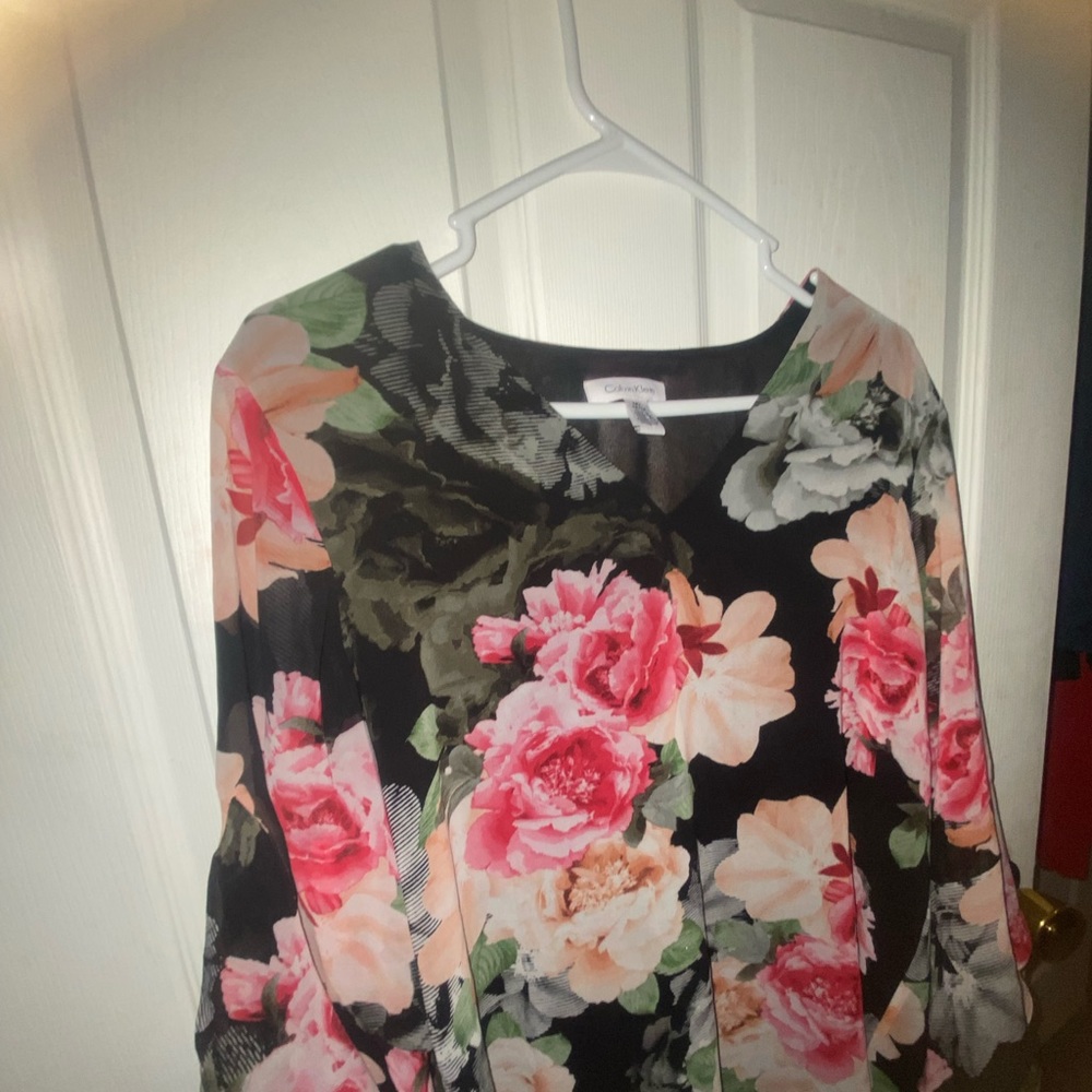 Calvin Klein blouse - Picture 3 of 5